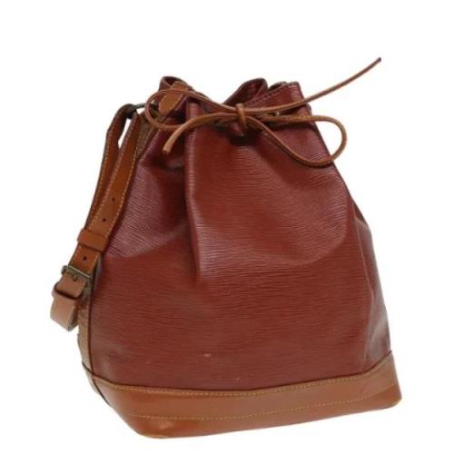 Pre-owned Leather shoulder-bags