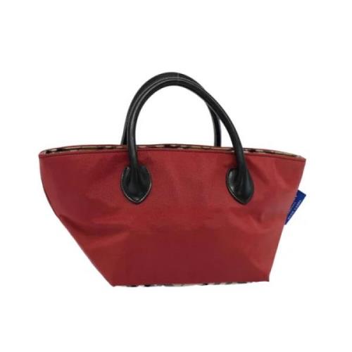 Pre-owned Nylon handbags