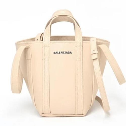 Pre-owned Leather balenciaga-bags