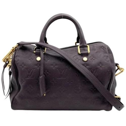 Pre-owned Leather handbags