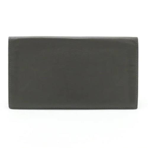 Pre-owned Leather wallets