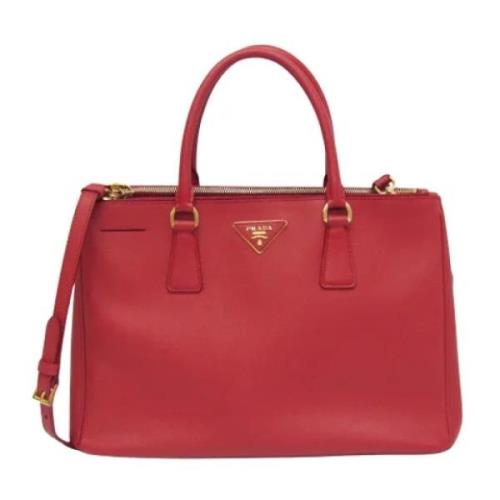 Pre-owned Leather prada-bags