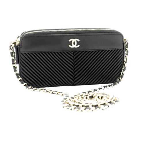 Pre-owned Leather chanel-bags