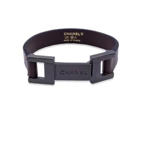 Pre-owned Leather chanel-jewelry