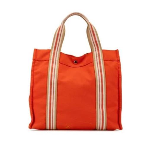 Pre-owned Canvas handbags