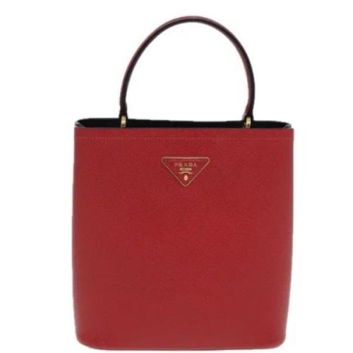 Pre-owned Leather prada-bags