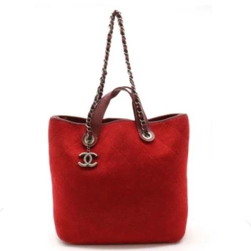 Pre-owned Wool chanel-bags