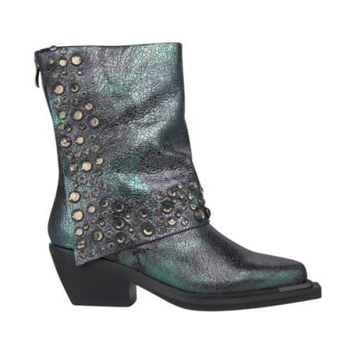 Studded plissé støvlett