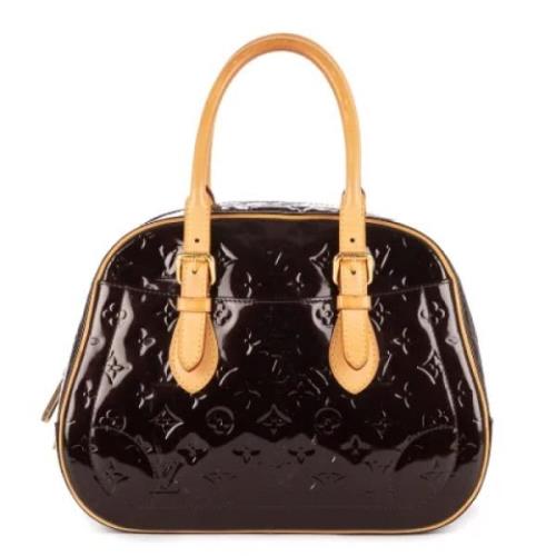 Pre-owned Leather handbags