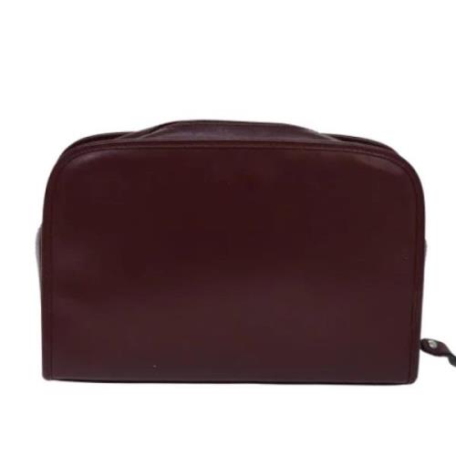 Pre-owned Leather clutches