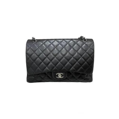 Pre-owned Leather chanel-bags