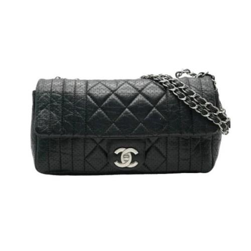 Pre-owned Leather chanel-bags