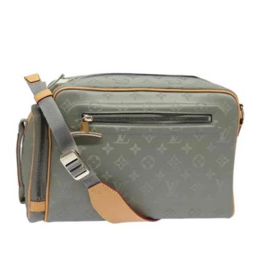 Pre-owned Canvas louis-vuitton-bags