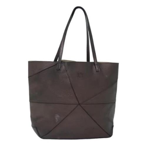 Pre-owned Leather handbags