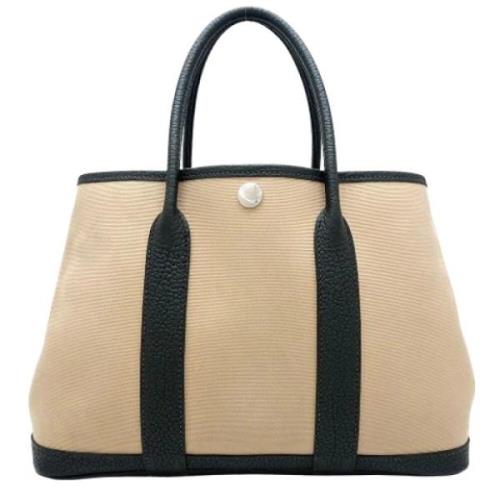 Pre-owned Canvas handbags