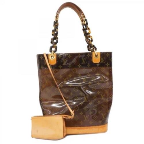 Pre-owned Fabric handbags