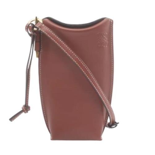 Pre-owned Leather shoulder-bags