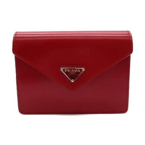 Pre-owned Leather clutches