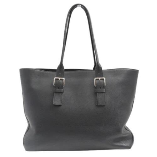 Pre-owned Leather shoulder-bags