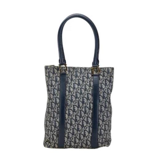 Pre-owned Canvas handbags