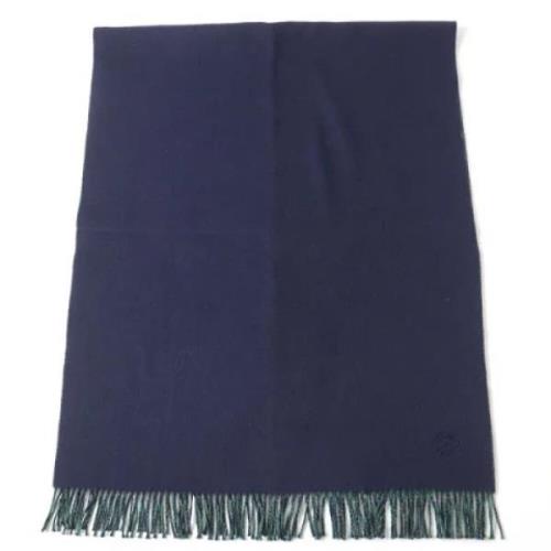 Pre-owned Cashmere scarves