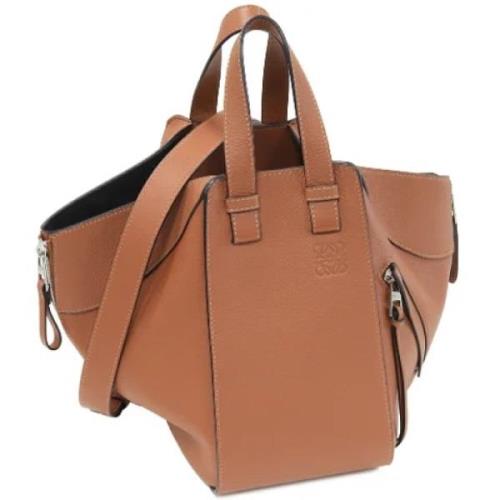 Pre-owned Leather handbags