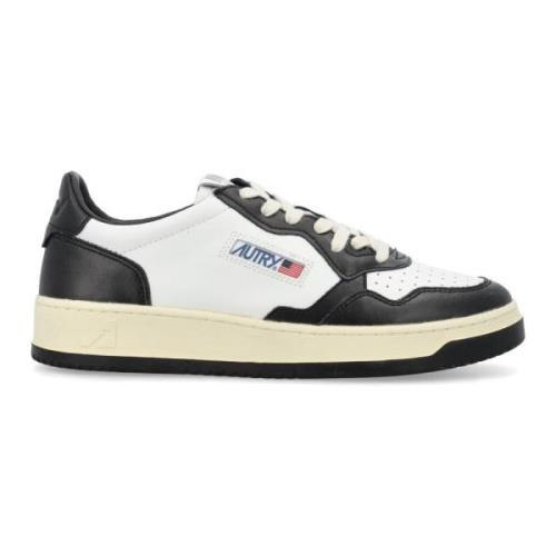 Medalist Low Top Sneakers Hvit Svart