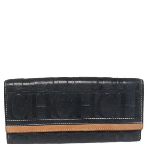 Pre-owned Leather clutches