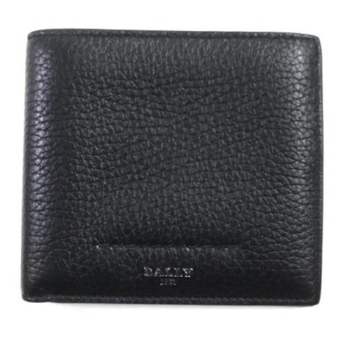 Pre-owned Leather wallets