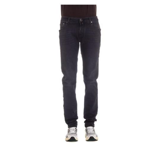 Svart Slim Fit Denim Jeans