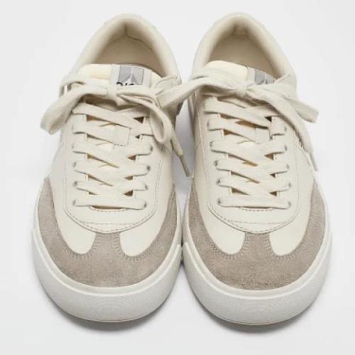 Pre-owned Leather sneakers