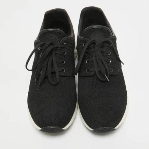 Pre-owned Coated canvas sneakers