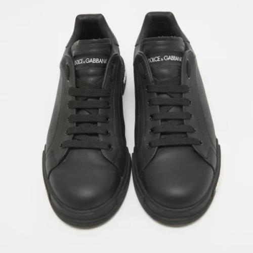 Pre-owned Leather sneakers