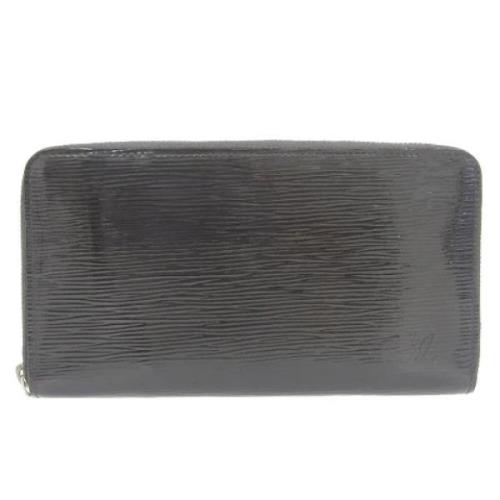 Pre-owned Leather wallets