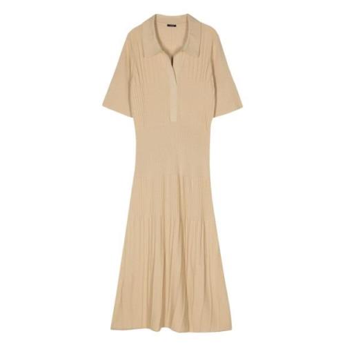 Beige Maxi Kjole i Fin Merino