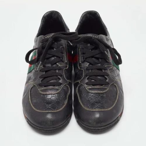 Pre-owned Leather sneakers