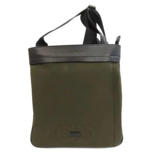 Pre-owned Canvas shoulder-bags