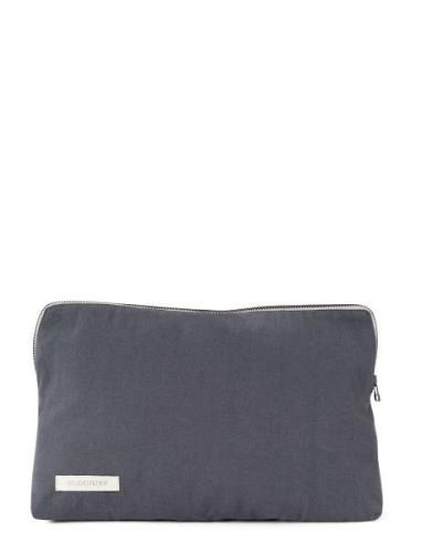 Celia Toiletry Bag Toalettveske Grey STUDIO FEDER