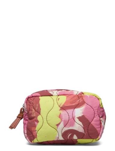 Maple Daffy Betsy Small Bag Toalettveske Pink Becksöndergaard