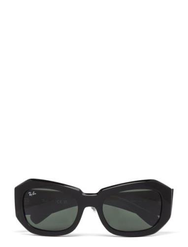 Beate Firkantede Solbriller Black Ray-Ban