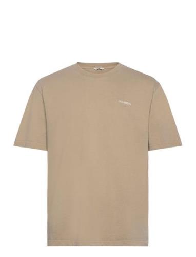 Nigel Boxy Snow Ss Tee Tops T-shirts Short-sleeved Beige Gabba