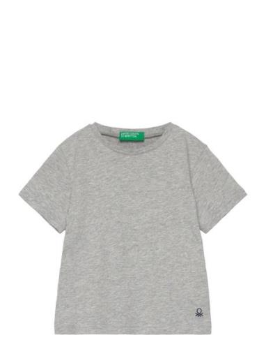 T-Shirt Tops T-shirts Short-sleeved Grey United Colors Of Benetton