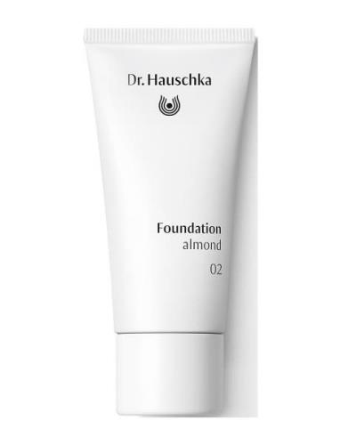 Foundation 02 Almond 30 Ml Foundation Sminke Beige Dr. Hauschka