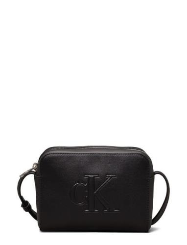 Sculpted Camera Bag Deboss Bags Crossbody Bags Black Calvin Klein