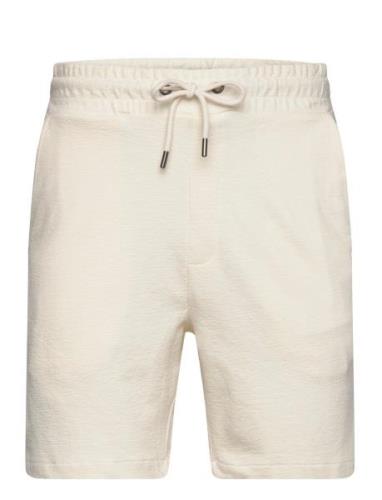 Calton Structured Shorts Bottoms Shorts Sweat Shorts Cream Clean Cut C...