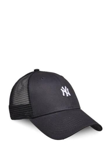 Mini Homefield Trucker Neyyan Accessories Headwear Caps Navy New Era