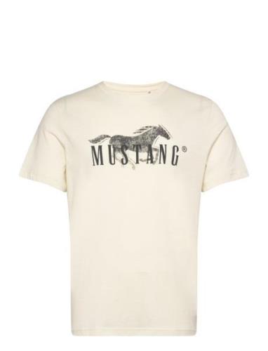 Style Austin Tops T-shirts Short-sleeved Cream MUSTANG