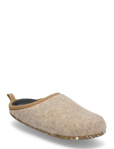 Wabi Slippers Tøfler Beige Camper