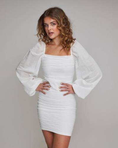 Nelly - Hvit - Little Ruched Dress