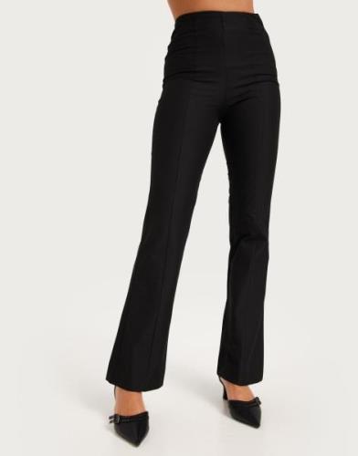 Selected Femme - Svart - Slfeliana Mw Slim Flared Pant Noos